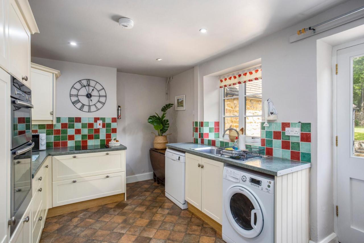 Clover Cottage Wyck Rissington Экстерьер фото